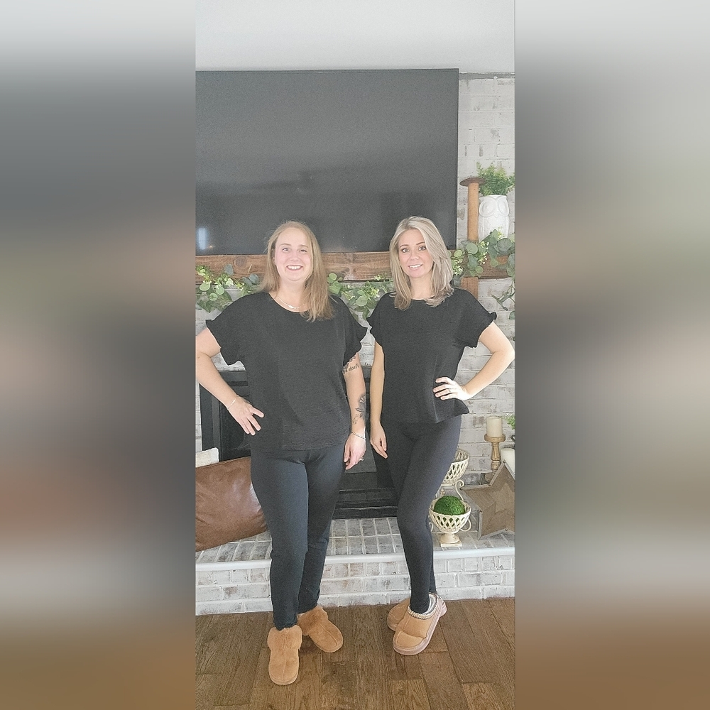 Chic Black Short Sleeve Top
